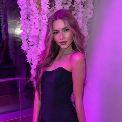 Шлюха Тая 41006