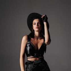 Шлюха Кира 38048