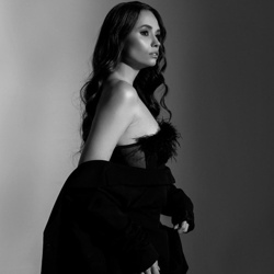 Шлюха Лола 36881