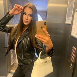 Шлюха Лена 32813