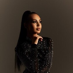 Шлюха Кира 42321